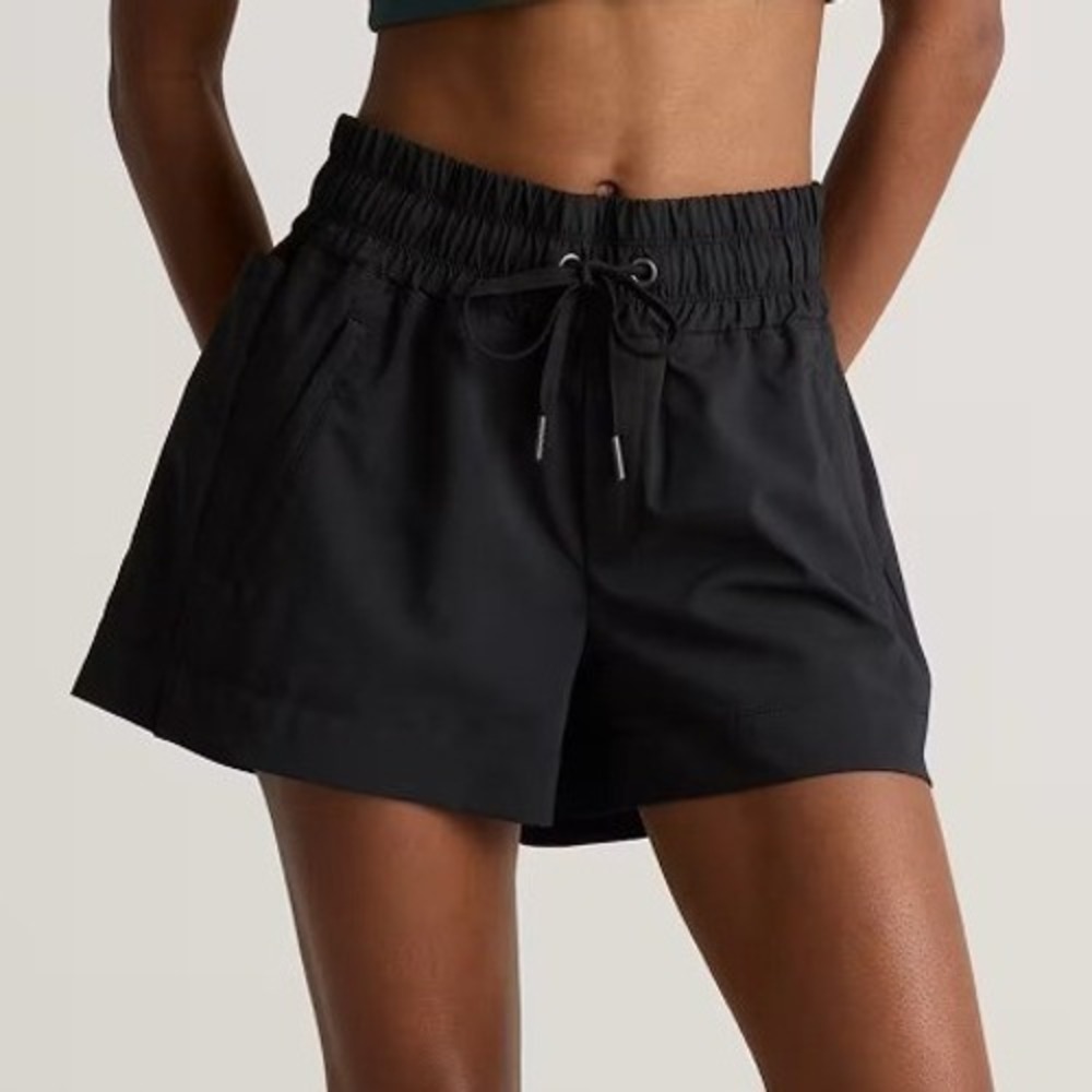 Quince Micro Ripstop Mid-Rise Hike Shorts Women L Black Gorpcore Active Outdoor